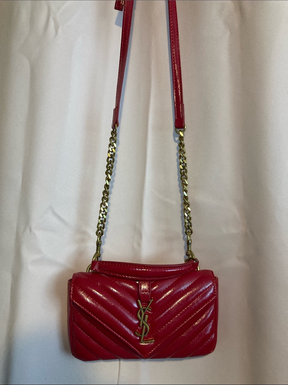 Saint Laurent Red Quilted Leather Crossbody with Gold Hardware - Picture 9 of 10